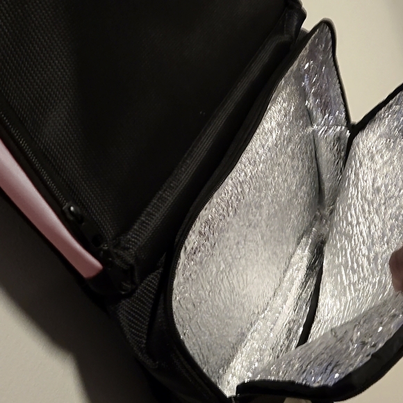 'AutoDrive' Laptop/Backpack with strap for a vehicle seat/headrest... - Picture 2 of 10